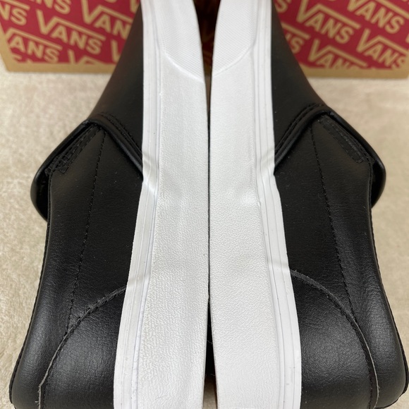 VANS Classic Slip On Black White Leather Old Skool - Picture 5 of 7